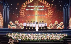 Nghệ An tuyên dương 163 học sinh đạt thành tích cao năm 2024