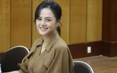Thu Quỳnh tái xuất rạng rỡ sau 3 tháng sinh em bé