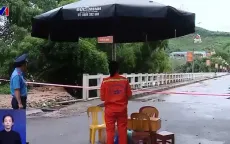 Một cầu dân sinh ở Tuyên Quang bị lũ cuốn trôi