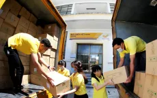 Bưu điện Việt Nam hỗ trợ vận chuyển miễn phí hàng cứu trợ tới 12 tỉnh thành