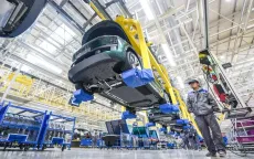 Trung Quốc đề xuất đàm phán với EU để giải quyết vấn đề thuế xe điện