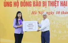 Cả nước hướng về miền Bắc