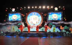 Trung thu cho em “Lồng đèn thắp sáng ước mơ”: Mang trung thu đến cho trẻ em nghèo