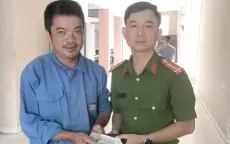 Thanh niên nhặt được của rơi, nhờ công an trả lại người đánh mất