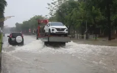 Nghệ An: Trung tâm TP Vinh ngập sâu, sẵn sàng di dời người dân