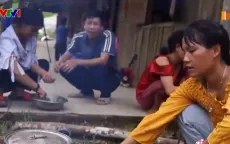Sạt lở núi đe dọa, Quảng Nam dời cả làng đến nơi an toàn