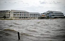Bão Helene đe dọa bang Florida với sóng lớn “nguy hiểm đến tính mạng”