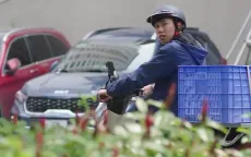 Đi giữa trời rực rỡ - Tập 43: Chải lo Pu bị Thái lừa dối