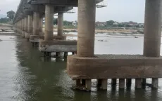 Bình Định: Cầu Kiên Mỹ trơ chân sắt, nguy cơ xảy ra sự cố trong mùa mưa lũ