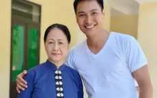 Mạnh Trường tái ngộ bà nội 'Hương vị tình thân' trong phim mới