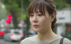 Hoa sữa về trong gió - Tập 28: Linh bị mẹ ruột mắng hỗn vì không chịu trở lại làm ở ngân hàng