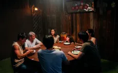 Mừng phim đạt kỷ lục phòng vé, dàn diễn viên Thái chốt ngày sang Việt Nam gặp khán giả