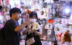 Đa dạng thị trường quà tặng 20/10