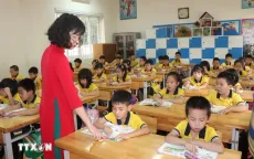 Bộ Giáo dục và Đào tạo rút đề xuất miễn học phí cho con nhà giáo