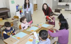 Nhật Bản hỗ trợ trẻ em nước ngoài hòa nhập