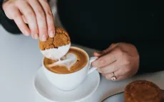 Đây là lý do vì sao bạn thèm đường khi ốm