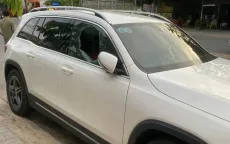 Truy bắt nhóm đối tượng người nước ngoài đập kính ô tô trộm hơn nửa tỷ đồng
