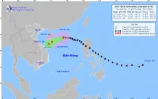 Bão số 9 tiếp tục suy yếu, cách quần đảo Hoàng Sa khoảng 300 km
