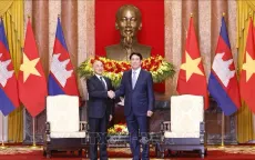 Chủ tịch nước Lương Cường hội kiến Quốc vương Campuchia