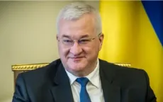 Ukraine yêu cầu NATO gửi lời mời Kiev gia nhập liên minh quân sự này