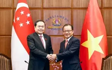 Chủ tịch Quốc hội Trần Thanh Mẫn và Phu nhân kết thúc tốt đẹp chuyến thăm Singapore