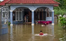 Lũ lụt nghiêm trọng khiến 6 người thiệt mạng, Malaysia nỗ lực khắc phục hậu quả