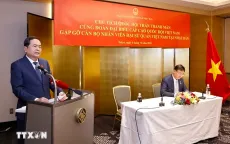 Chủ tịch Quốc hội Trần Thanh Mẫn gặp gỡ cán bộ, nhân viên Đại sứ quán Việt Nam tại Nhật Bản