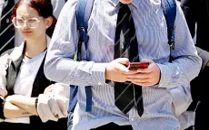 Báo động thanh thiếu niên Australia bị cực đoan hoá trên mạng