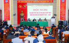 Chủ tịch Ủy ban Trung ương MTTQ Việt Nam Đỗ Văn Chiến hội tiếp xúc cử tri tại Nghệ An