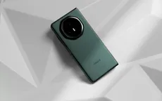 Smartphone gập mỏng nhất thế giới chính thức mở bán tại thị trường Việt Nam