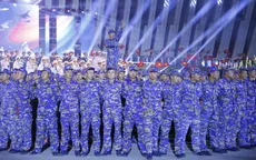Gần 3.000 nghệ sĩ, diễn viên và cán bộ chiến sĩ tham gia tổng duyệt chương trình "Con đường lịch sử"