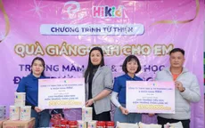 Công ty Phương Linh & Hikid trao giáng sinh ấm áp cho các bé Làng Nủ