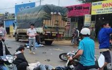 Đắk Lắk: Va chạm với xe tải, 2 nữ sinh thương vong