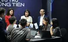 Các phi hành gia Vũ trụ Đồng tiền lên chiến lược phát triển kinh doanh từ nghề diêm dân
