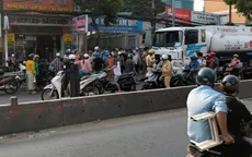 Va chạm với xe bồn ở TP Hồ Chí Minh, tài xế xe ôm công nghệ tử vong