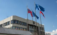 Ba Lan bị cáo buộc đóng không phận đối với máy bay chở nhóm nghị sĩ Slovakia