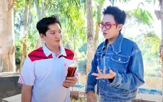 Việt Nam 365 ngày thú vị: MC Năm Chà khám phá nghề nuôi ong mật tại rừng tràm Trà Sư