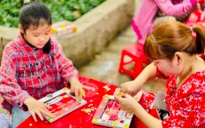 "Tết cho em" mang niềm vui đến với 500 con em công nhân, người lao động tại TP Hồ Chí Minh