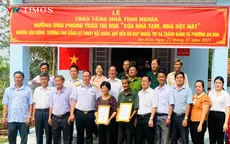 Quân chủng Hải quân trao nhà tình nghĩa cho gia đinh thân nhân liệt sĩ