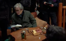 Hé lộ hình ảnh đầu tiên của Lee Byung Hun và Son Ye Jin trong “No Other Choice”