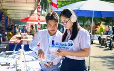 Nghe sách nói để gắn kết thêm niềm vui ngày Tết