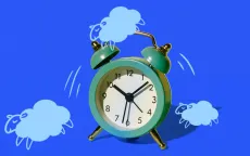 Sau kỳ nghỉ lễ là "cuộc chiến" với chuông báo thức