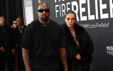 Kanye West và vợ bị đuổi khỏi lễ trao giải Grammy sau màn cởi đồ chấn động