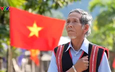 Đảng gắn bó mật thiết với nhân dân