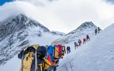 Nepal tăng mạnh phí leo núi Everest