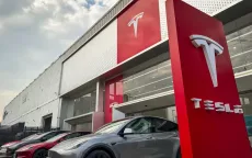 Lượng bán ra giảm, Tesla và hàng loạt ông lớn xe điện Trung Quốc tìm mọi cách thu hút người dùng