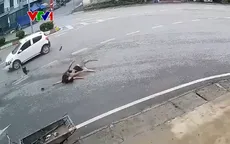 Ô tô phóng nhanh, đi vào đường ngược chiều gây tai nạn