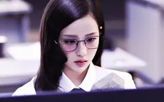 Jisoo (BLACKPINK) comeback MV mới với nhan sắc cực cuốn hút