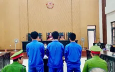 Ẩu đả tại quán phở, 3 bị cáo lĩnh án tù