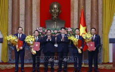 Chủ tịch nước Lương Cường trao quyết định bổ nhiệm các Phó Thủ tướng và Bộ trưởng